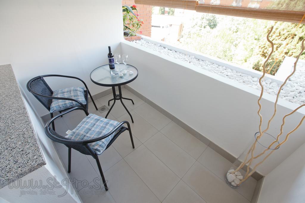 Charming Maraska Apartment Zadar Cameră foto